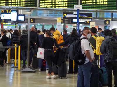 Covid and Brexit confusion sees UK Spanish residents refused flights home