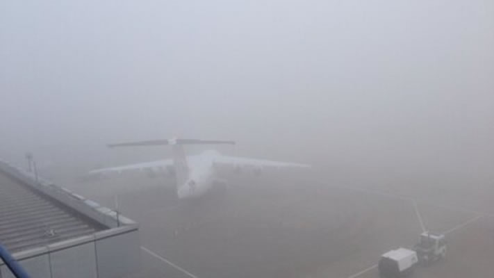 Five flights diverted in Tenerife and La Palma due to fog and strong winds