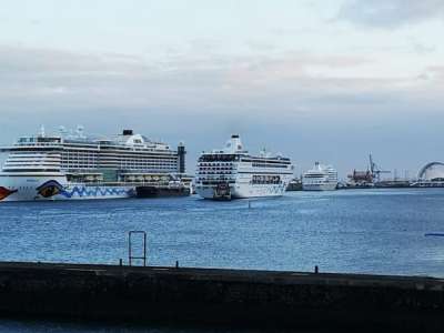 Aida suspends Canary Island cruises until March 6th, TUI continue theirs