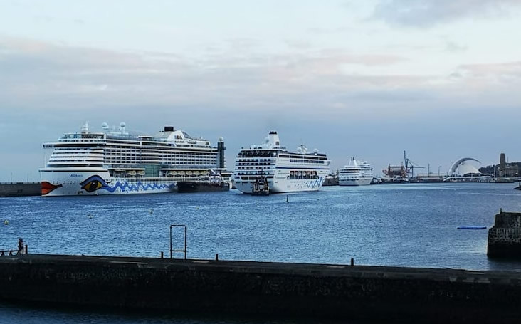 Aida suspends Canary Island cruises until March 6th, TUI continue theirs