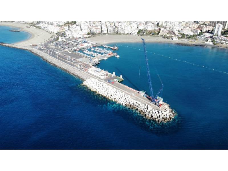 Los Cristianos port works are on schedule to be completed in March