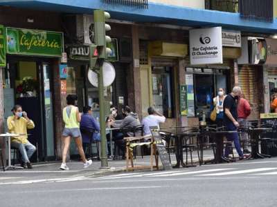 300 bars and cafes request permission for expansion of terraces in one day