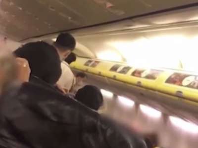 VIDEO: Passenger head-butts cabin crew after refusing to wear mask on flight