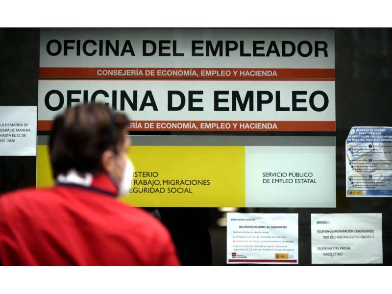 Almost 10,000 people lost their jobs in January in the Canary Islands 