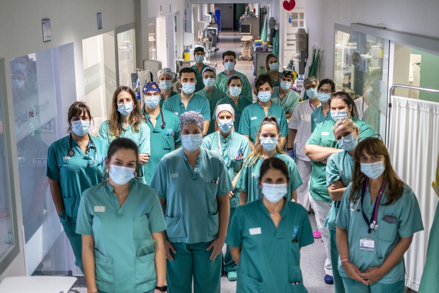 Active cases down, Incidence rate down, R rate down… are restrictions taking effect?