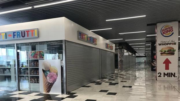 Aena charges 100% rent to airport shops and restaurants after no reduction agreement