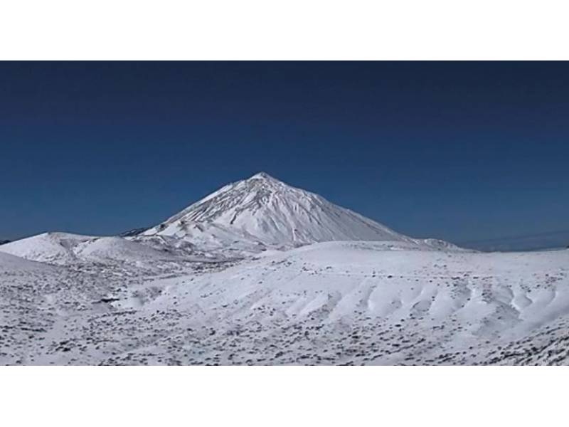 All roads to Mt Teide are closed until at least Monday