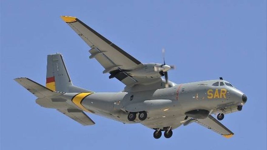 Air Force ends aerial search for a cayuco in Canary waters without success