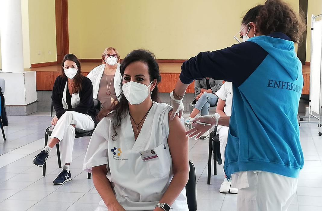 The Canary Islands have now administered over 106,000 doses of Covid vaccines