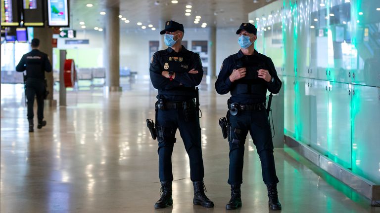 Spain relaxes paperwork required for residents to enter the country