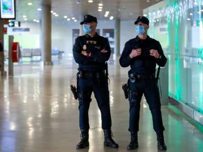 Spain relaxes paperwork required for residents to enter the country