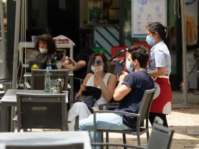 The hospitality sector in Gran Canaria ‘breathes again’ after opening interiors