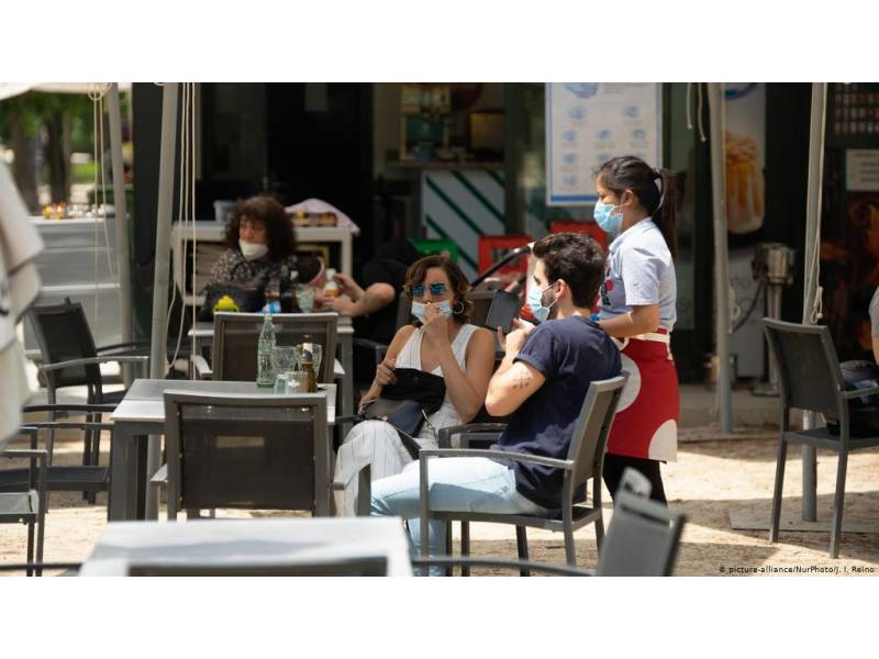 The hospitality sector in Gran Canaria ‘breathes again’ after opening interiors