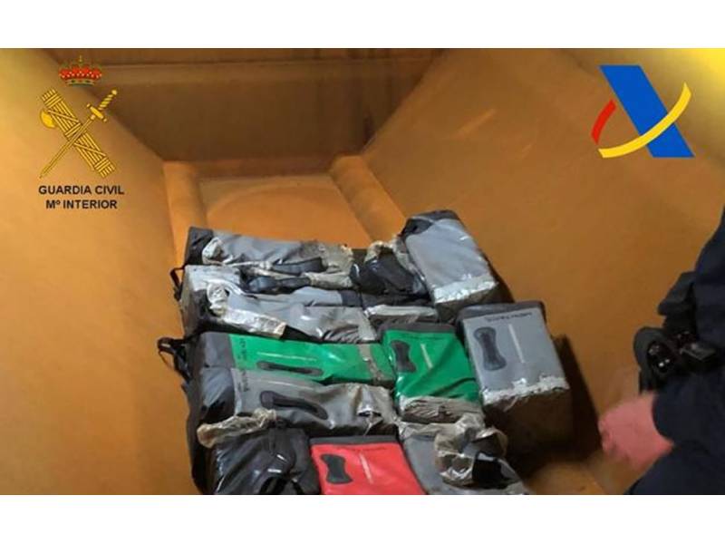 387 kilos of cocaine found in Tenerife in a van on a ship from Brazil