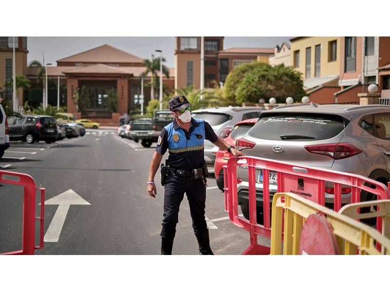 A year on from hotel lockdown, H10 staff to be honoured by Adeje Council
