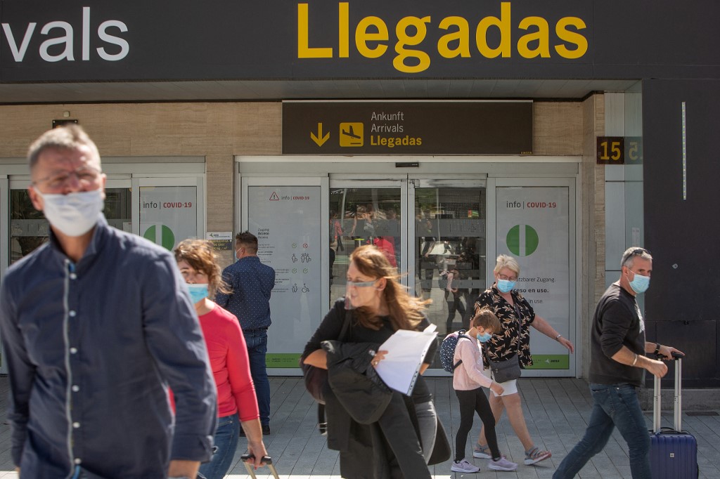 Canaries expect to recover 50% of the 2019 tourist numbers in August