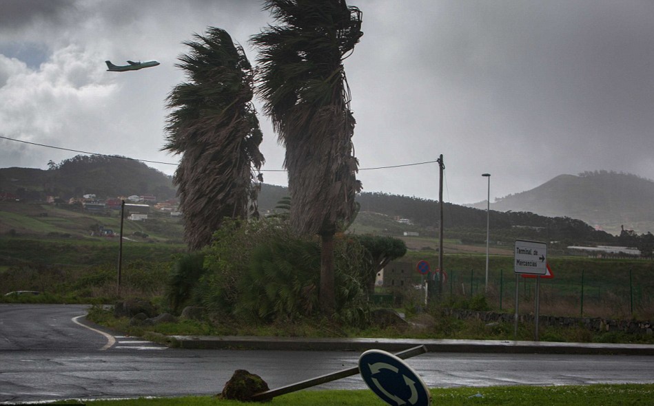 Yellow weather warning ends today as winds subside throughout day