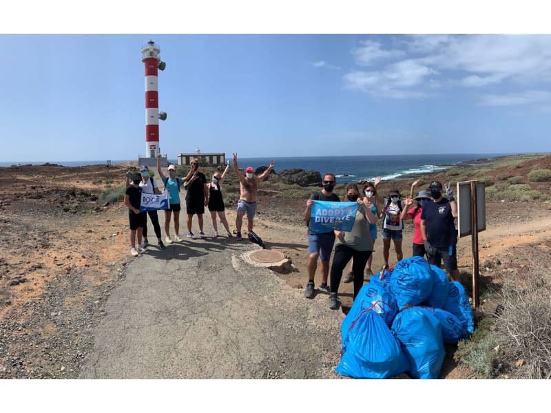 Divers Hike Against Debris is keeping our environment a Paradise