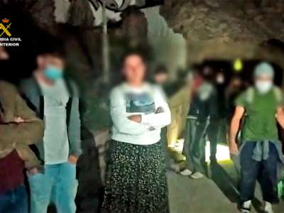 VIDEO: Police stop illegal party with more than 50 people in Fuerteventura