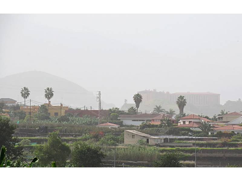 The haze is returning to the Canary Islands