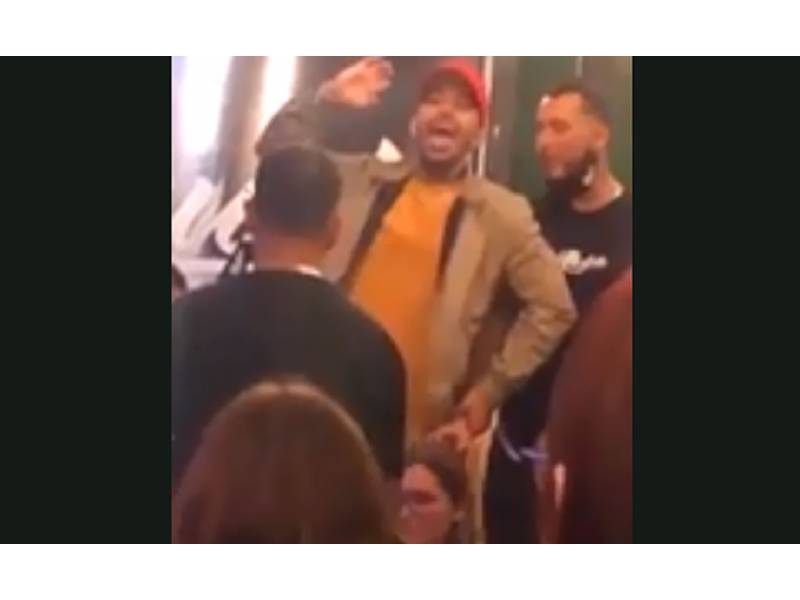 Revellers chant ‘Viva El Covid’ to police as they close bar for breaking rules
