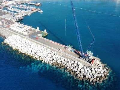 The new dock in the port of Los Cristianos will be finished next week