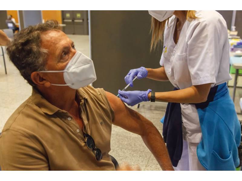 EU: ‘70% of the population can be vaccinated by July 14th’