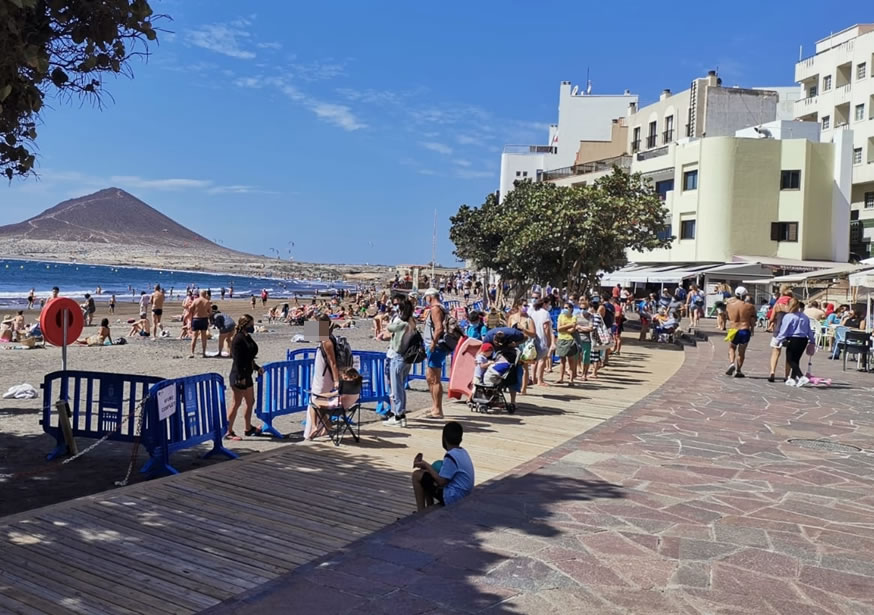 Queues to access beaches this Good Friday which have extra policing