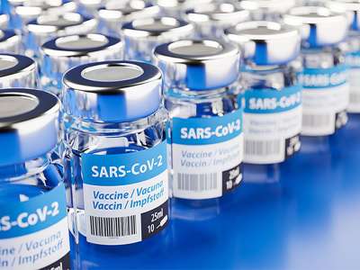 The Canaries need 100,000 doses a week to vaccinate 70% of population by October