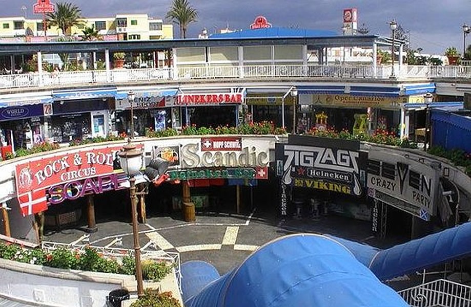 13% of all Canary Islands residents are legally registered foreigners