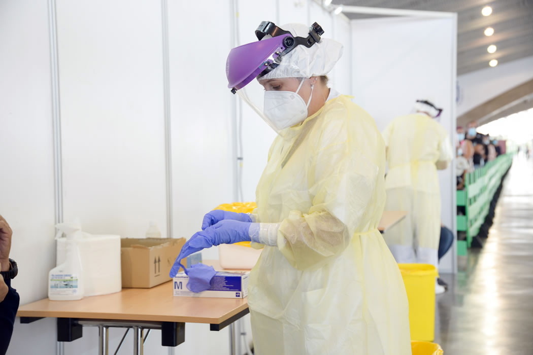 Covid update: 216 new cases and one death in the Canary Islands