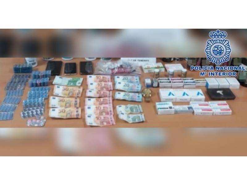 Man arrested in Adeje with 500 'Winstrol' pills and other steroids ready for sale