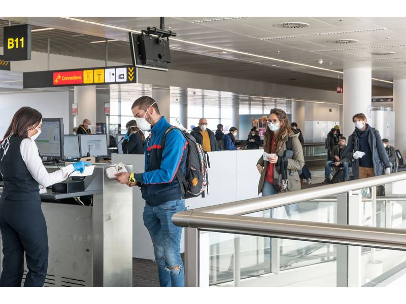 How will the new UK traffic light system for travel work?