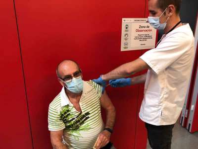 Calls to 012 for vaccinations have ‘crashed’ the phone system