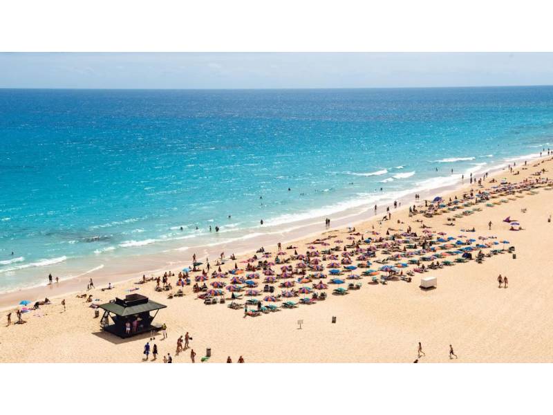 State of Alarm ending triggers holiday bookings for May and 24% are for the Canaries