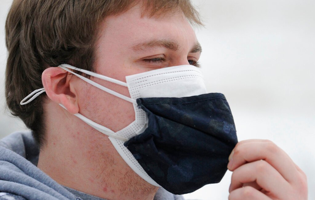 New study shows wearing two masks increases protection against Covid