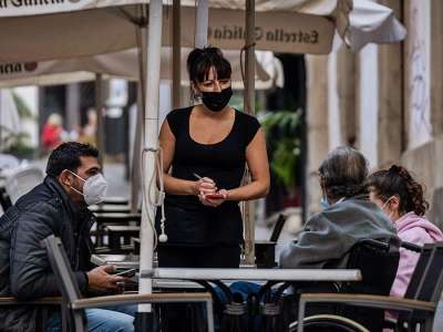 Proposal to extend curfew to 11pm for restaurants will be discussed today