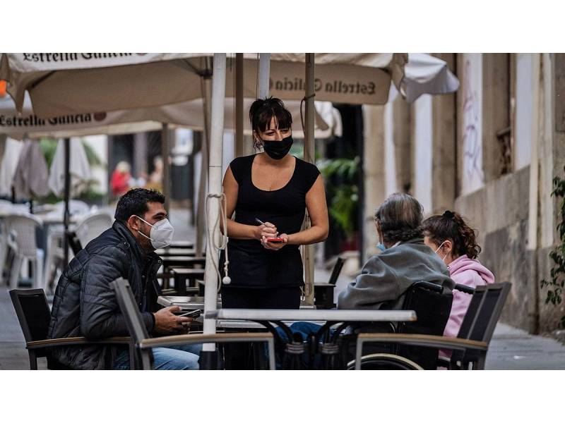 Proposal to extend curfew to 11pm for restaurants will be discussed today