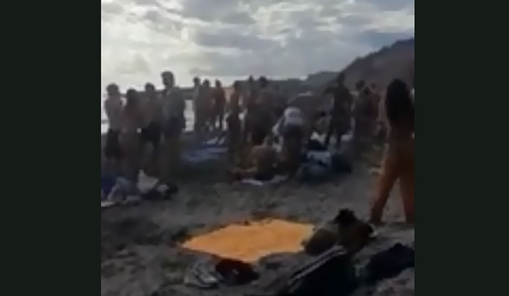 Images and videos of beach party in Adeje cause anger among residents