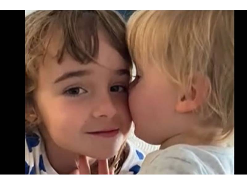 The mother posts a video of her missing daughters, Anna and Olivia