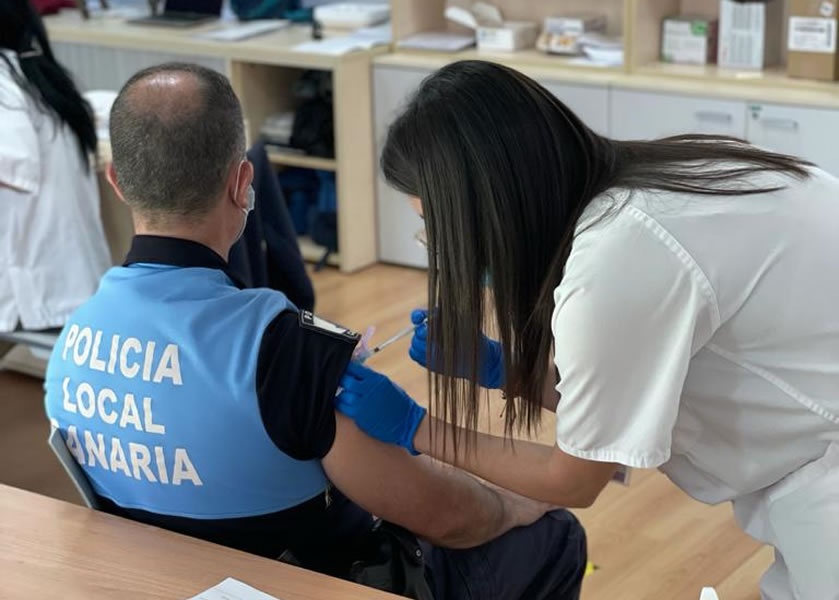 Vaccination of teachers and police resumes with Pfizer and Moderna
