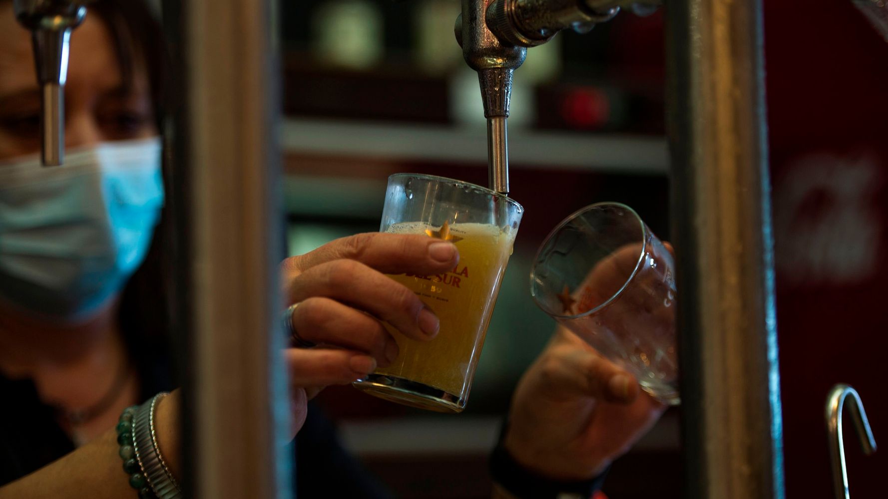 Bars and restaurants can stay open until midnight from tomorrow