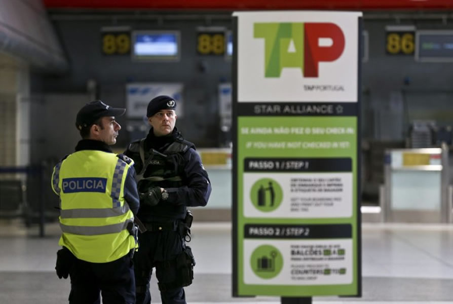 British tourists could be turned away at Portuguese airports due to EU travel ban