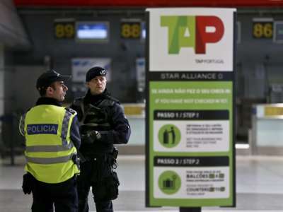 British tourists could be turned away at Portuguese airports due to EU travel ban
