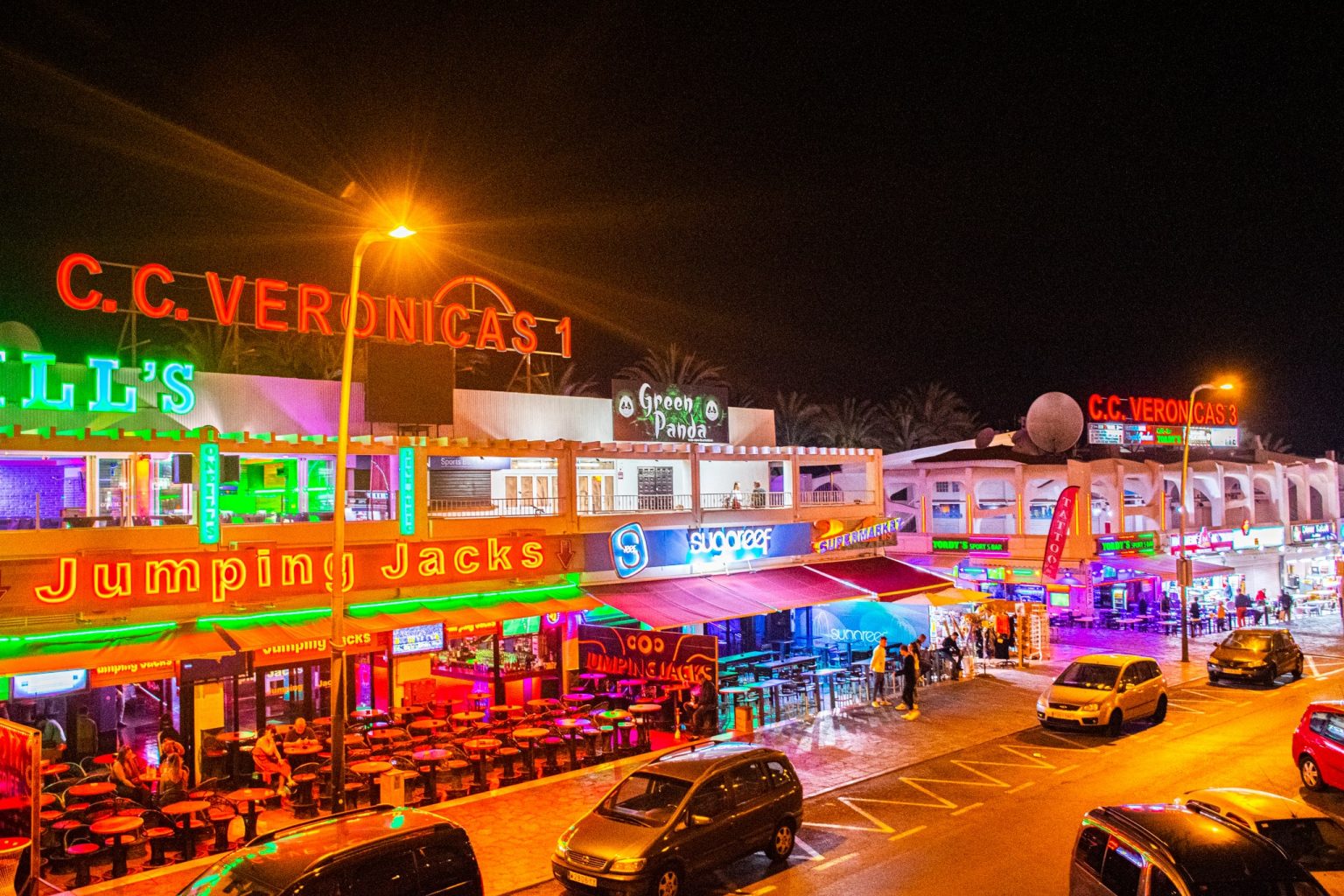 Canaries Government do not rule out opening nightlife until 2am in the summer