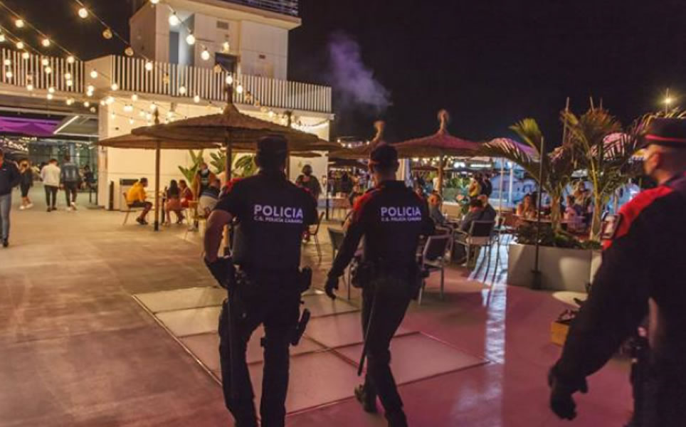 Large police deployment for festivities and crowds in Gran Canaria