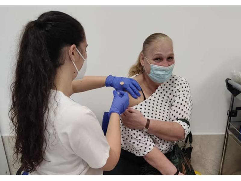 The SCS have 160,000 doses to start vaccinating 50 to 59 year olds quickly