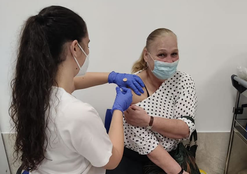 The SCS have 160,000 doses to start vaccinating 50 to 59 year olds quickly