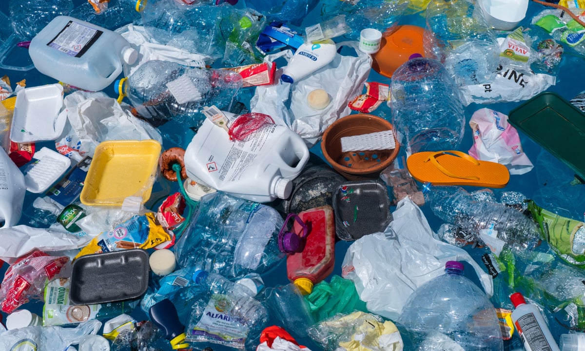 The Spanish Government will be able to tax single-use plastics from today