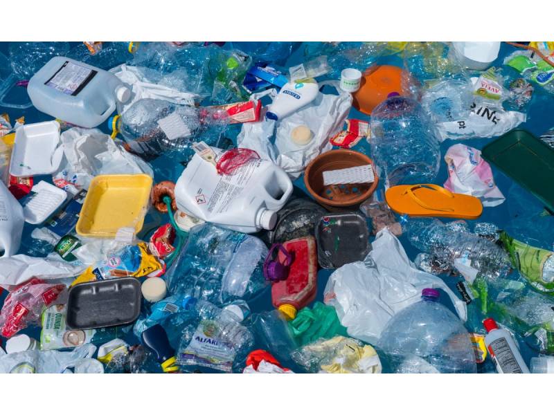 The Spanish Government will be able to tax single-use plastics from today
